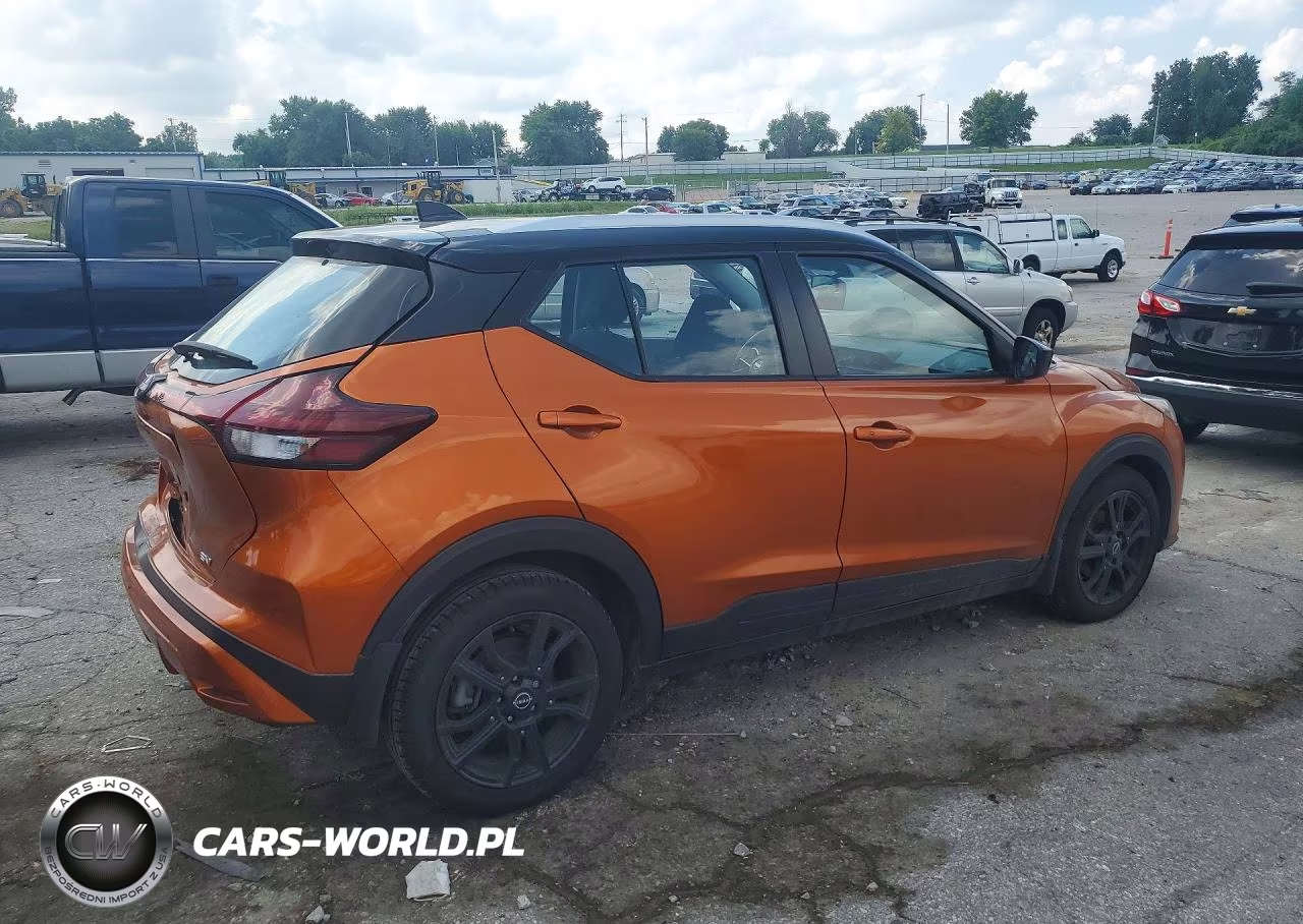 2022 Nissan Kicks Sv VIN:3N1CP5CV2NL509310 - 3