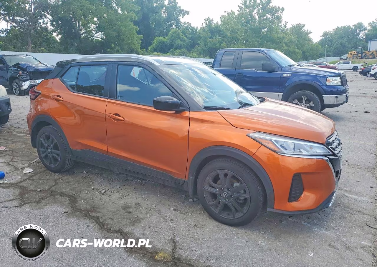 2022 Nissan Kicks Sv VIN:3N1CP5CV2NL509310 - 4