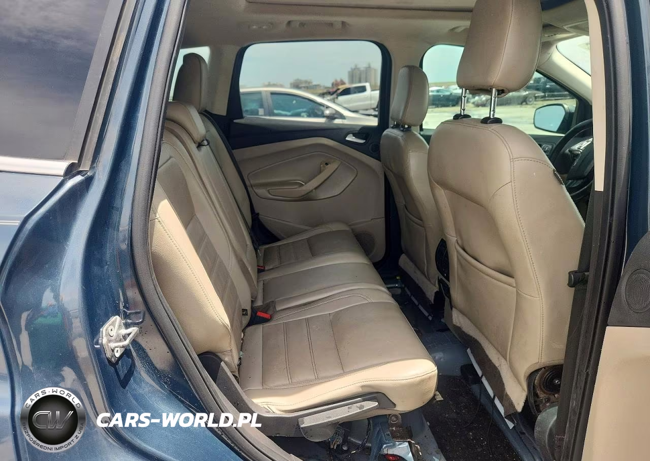 2019 Ford Escape Titanium VIN:1FMCU0J94KUA62927 - 11