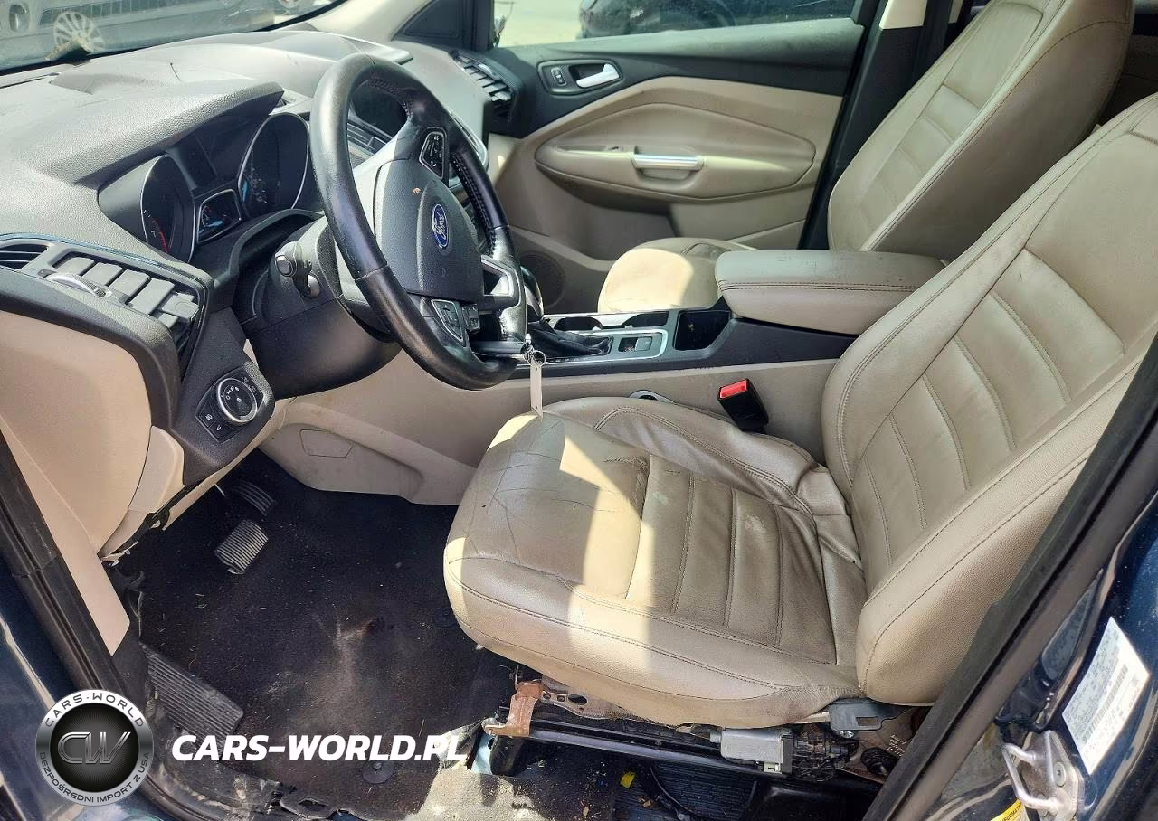 2019 Ford Escape Titanium VIN:1FMCU0J94KUA62927 - 7