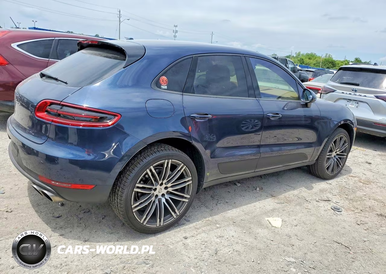2015 Porsche Macan S VIN:WP1AB2A52FLB52324 - 3