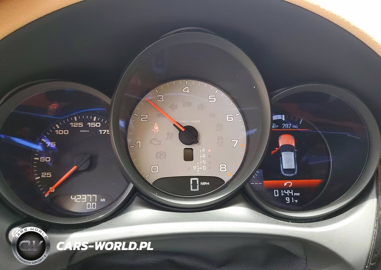 2015 Porsche Macan S VIN:WP1AB2A52FLB52324 - 9