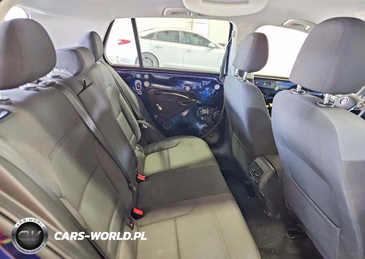 2019 Volkswagen E-Golf Se VIN:WVWKR7AU1KW910684 - 10