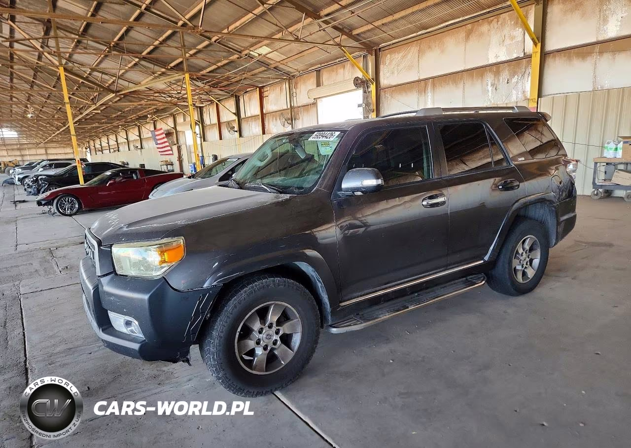 2013 Toyota 4Runner Sr5 – zdjęcie 1 z 13