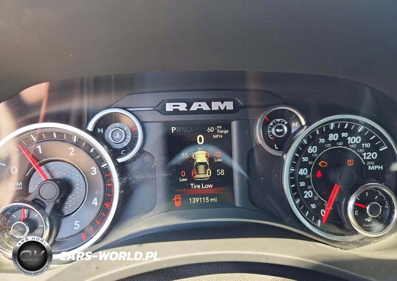 2021 Ram 2500 Big Horn VIN:3C6UR5DL6MG583160 - 9