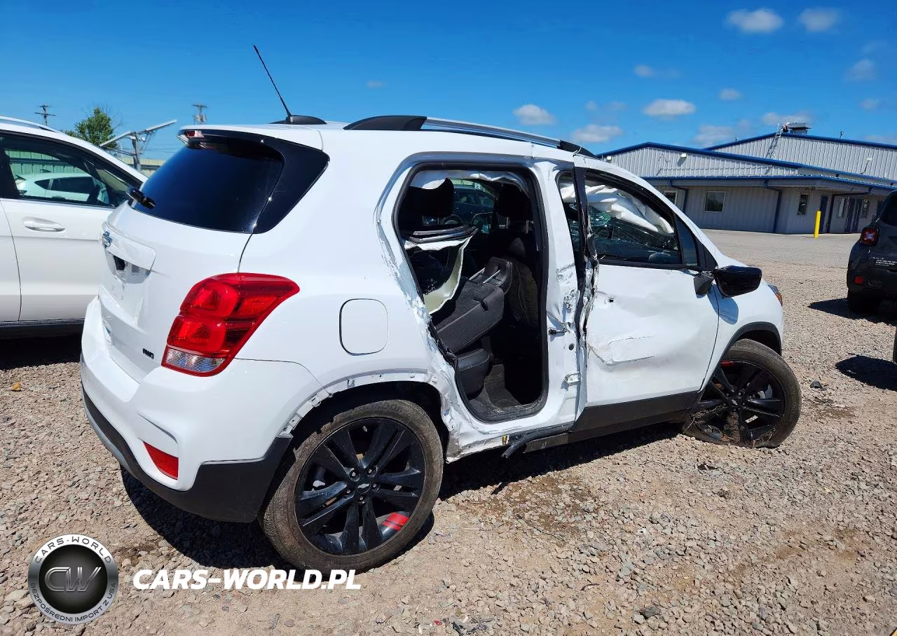 2021 Chevrolet Trax 1Lt VIN:KL7CJPSB0MB347062 - 3