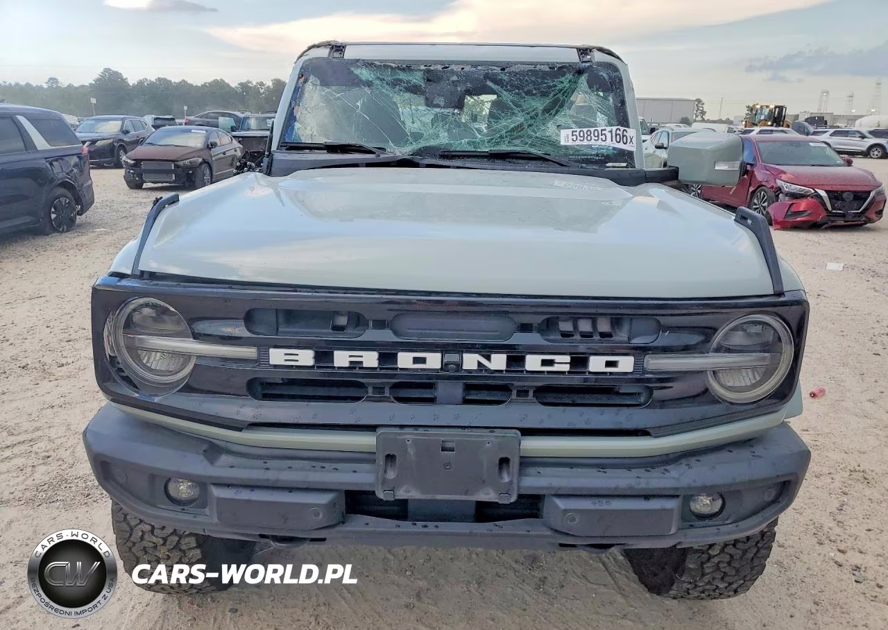 2024 Ford Bronco Outer Banks VIN:1FMEE8BP1RLA10902 - 5