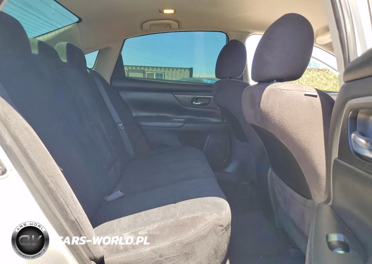 2015 Nissan Altima 2.5 Sv VIN:1N4AL3AP4FC438803 - 10