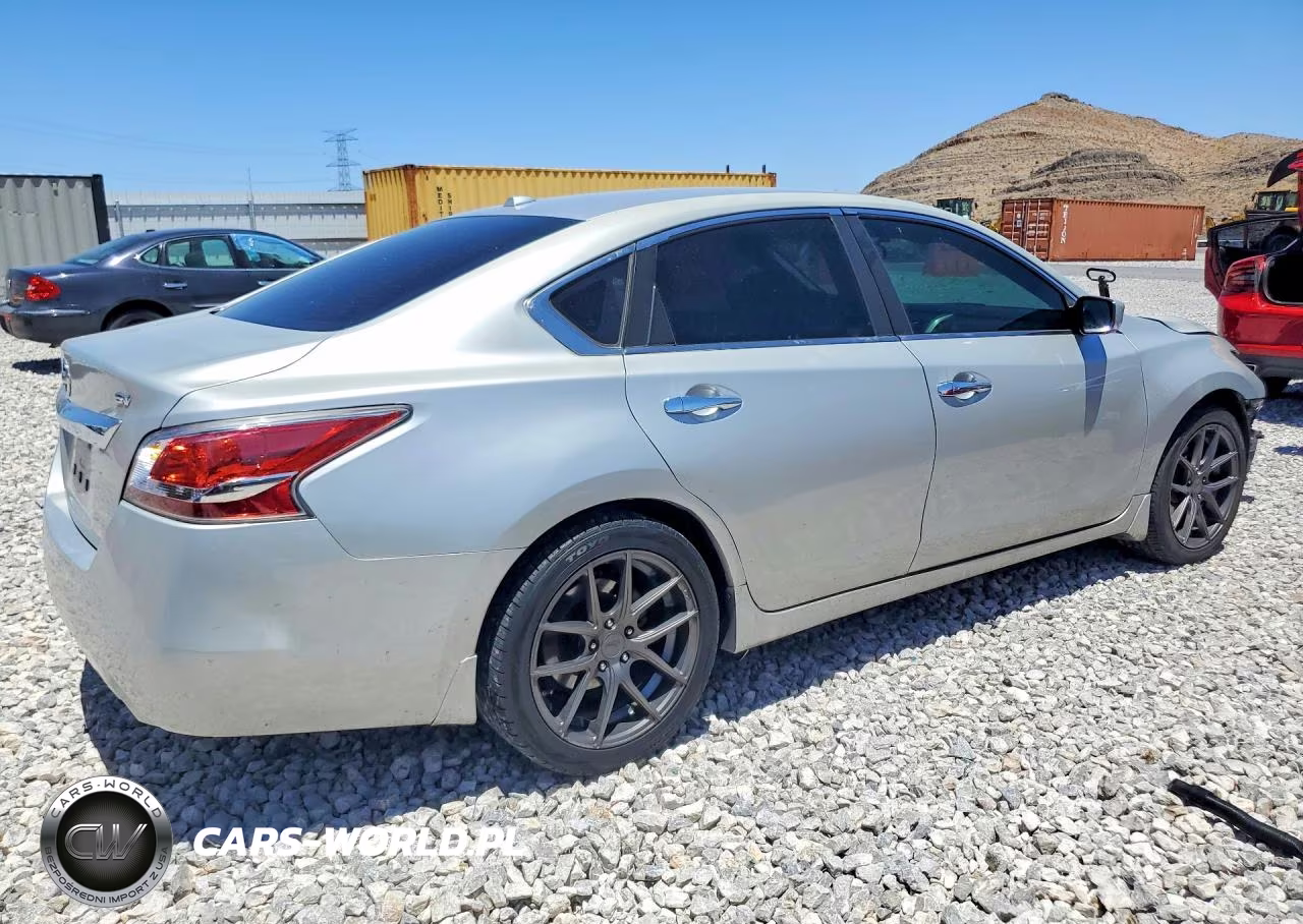 2015 Nissan Altima 2.5 Sv VIN:1N4AL3AP4FC438803 - 3