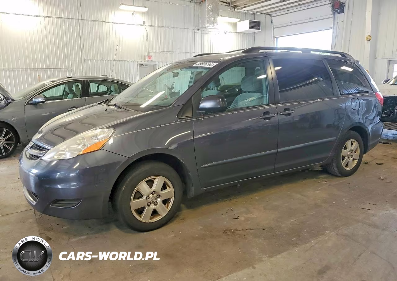 2007 Toyota Sienna Le 7-Passenger