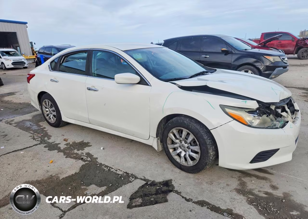 2017 Nissan Altima 2.5 S VIN:1N4AL3AP8HC259067 - 4
