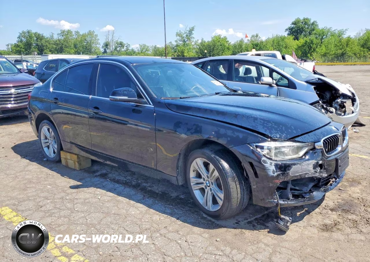 2018 BMW 330 Xi VIN:WBA8D9C51JEM31628 - 4