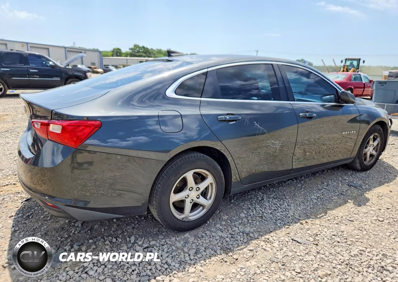 2018 Chevrolet Malibu Ls VIN:1G1ZB5ST2JF228045 - 3