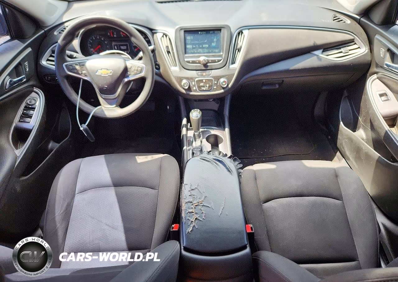 2018 Chevrolet Malibu Ls VIN:1G1ZB5ST2JF228045 - 8