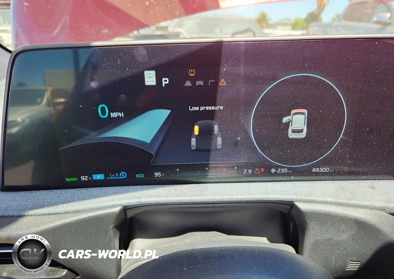 2023 Kia Ev6 Wind VIN:KNDC34LA8P5610001 - 9