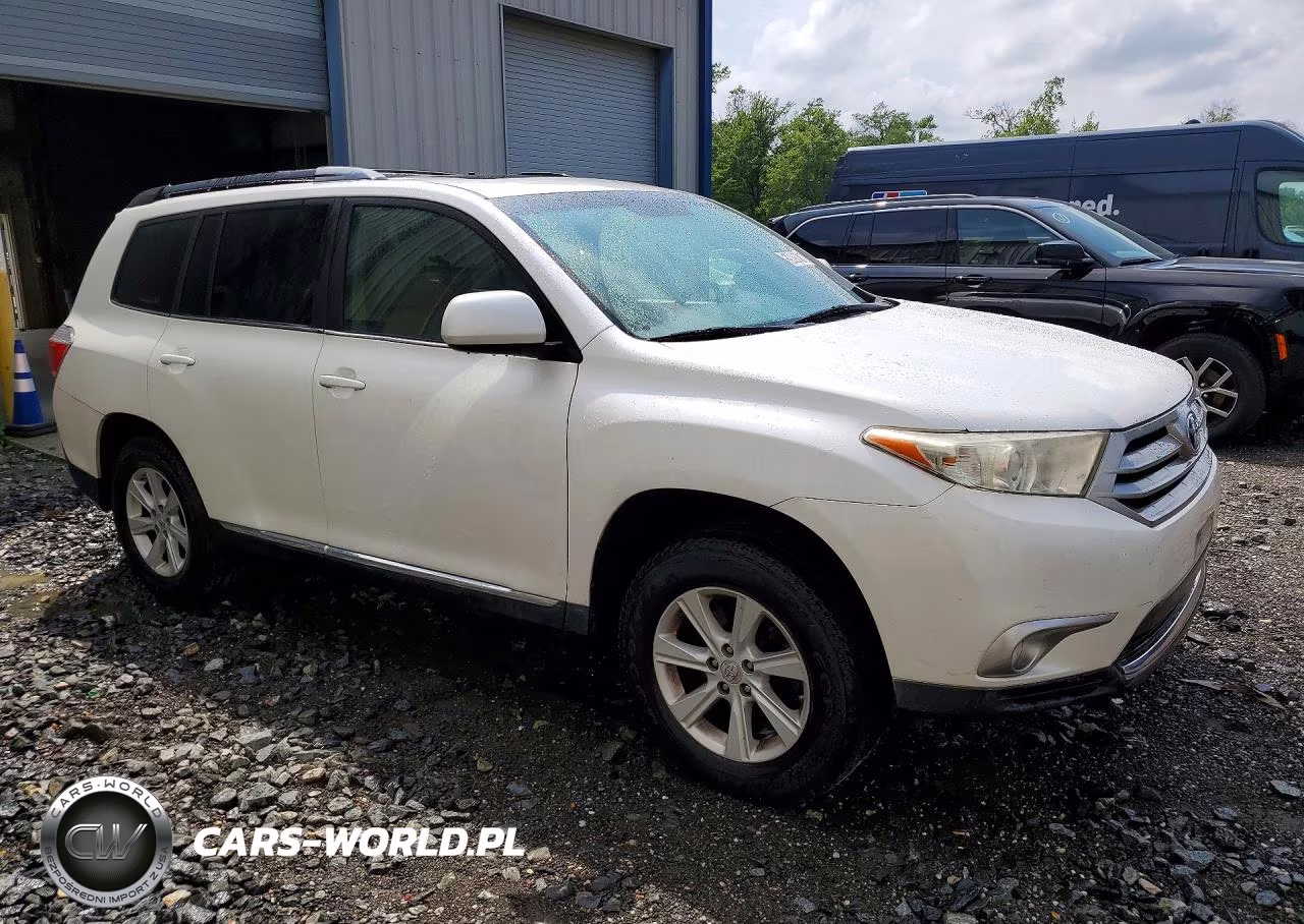 2011 Toyota Highlander Se VIN:5TDBK3EH2BS057108 - 4