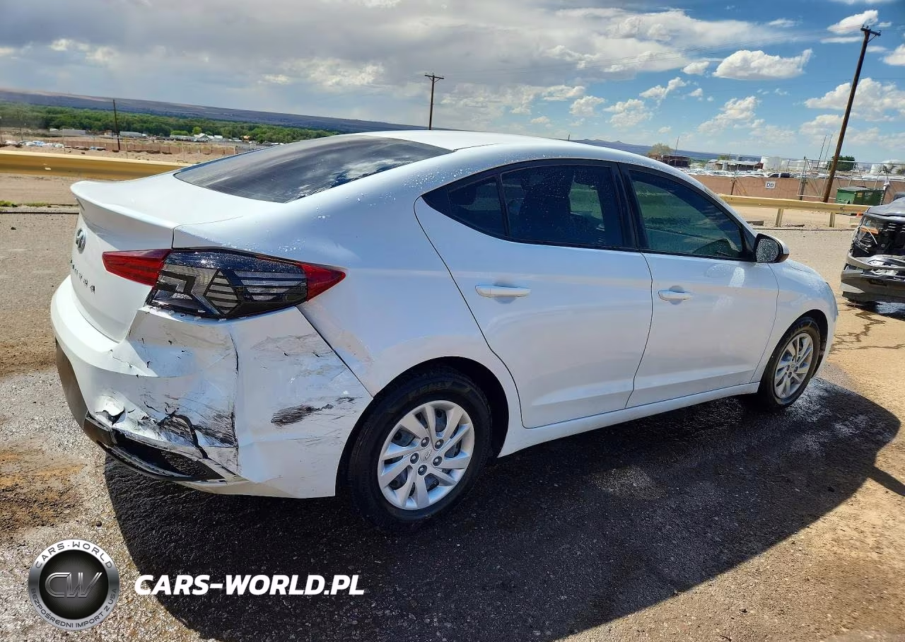 2019 Hyundai Elantra Se VIN:5NPD74LF3KH475264 - 3