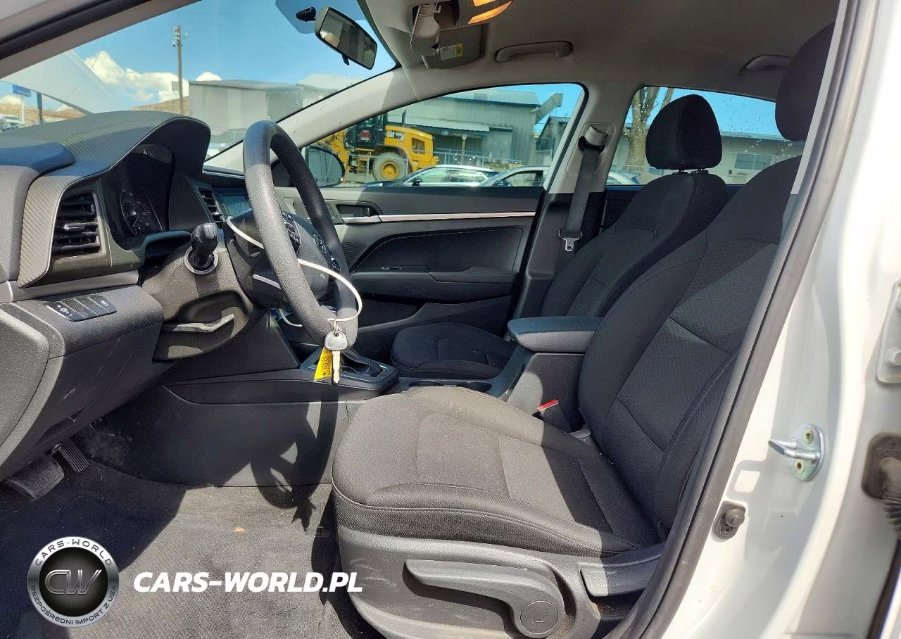 2019 Hyundai Elantra Se VIN:5NPD74LF3KH475264 - 7
