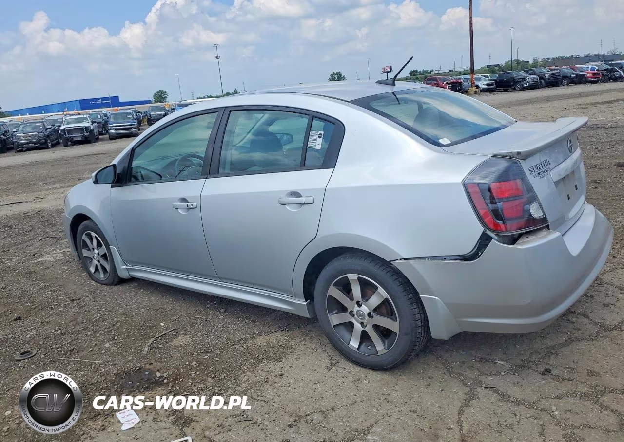 2012 Nissan Sentra 2.0 VIN:3N1AB6AP2CL746232 - 2