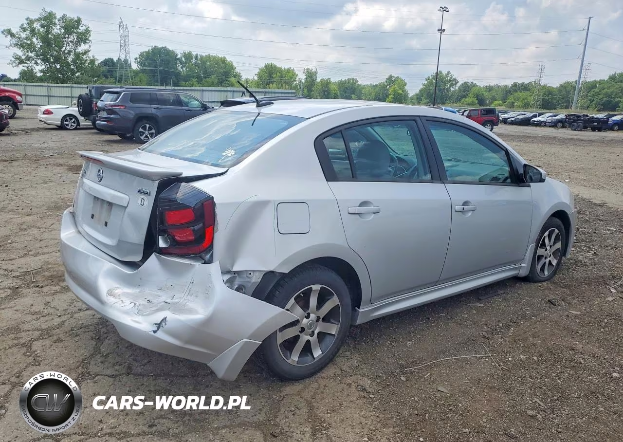 2012 Nissan Sentra 2.0 VIN:3N1AB6AP2CL746232 - 3
