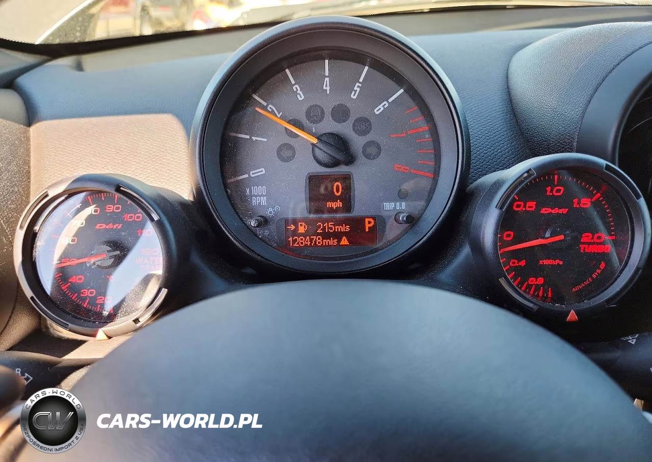 2015 Mini Cooper S Paceman VIN:WMWSS5C58FWS99859 - 9