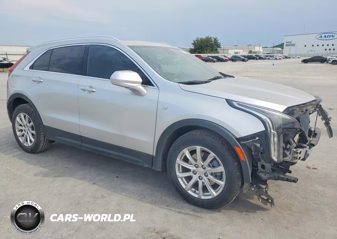2021 Cadillac Xt4 Luxury VIN:1GYAZAR4XMF080510 - 4