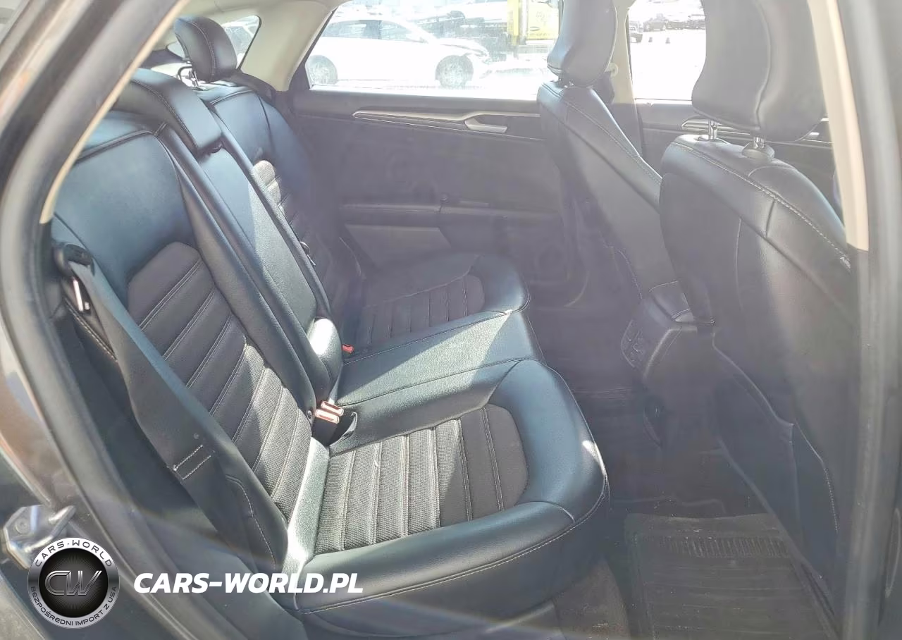 2017 Ford Fusion Se VIN:3FA6P0HD2HR143739 - 10