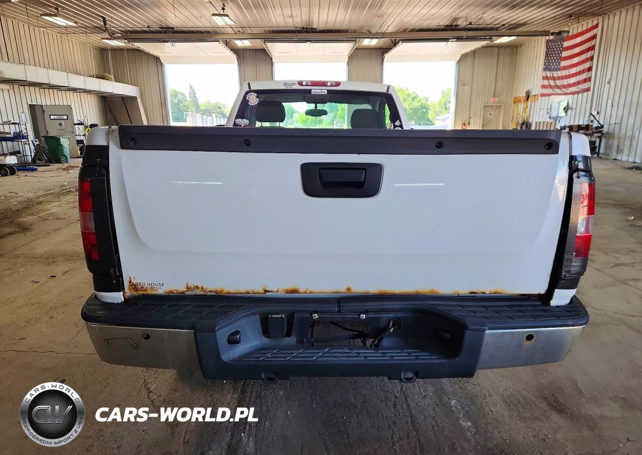2007 Chevrolet Silverado C1500 Classic VIN:1GCEC14X07Z610108 - 6