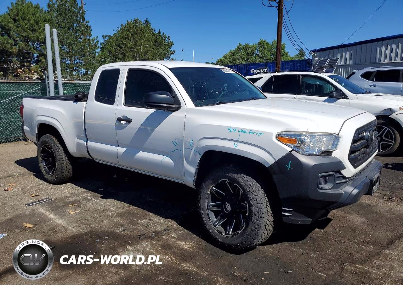 2018 Toyota Tacoma Sr VIN:5TFSX5EN8JX062437 - 4