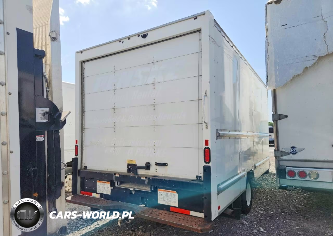 2021 GMC Savana Box Truck VIN:7GZ37TC72MN008891 - 4