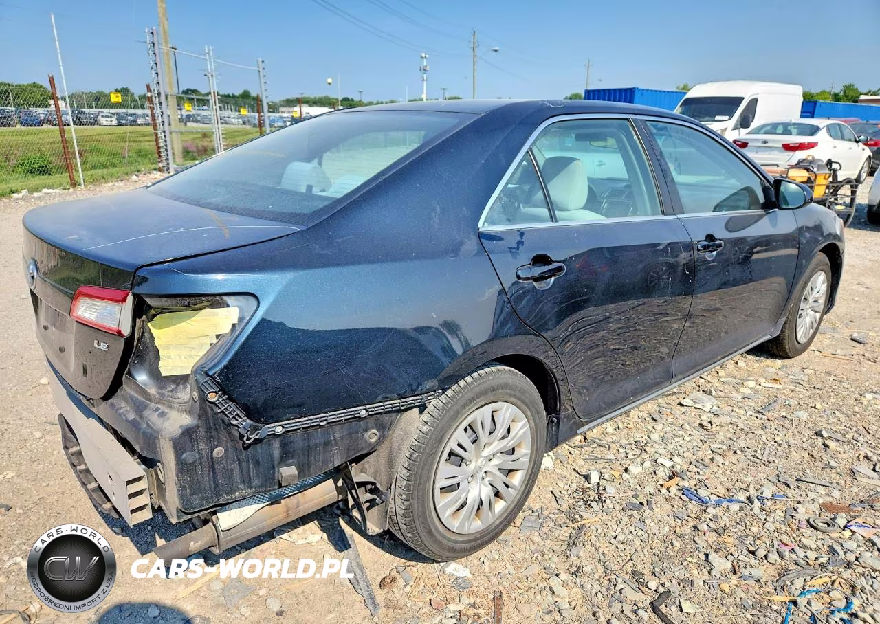 2013 Toyota Camry Le VIN:4T4BF1FK1DR288908 - 3
