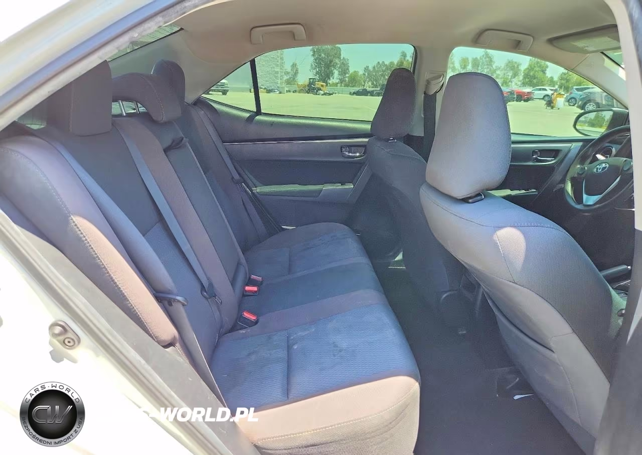 2018 Toyota Corolla Le VIN:2T1BURHE2JC972014 - 10