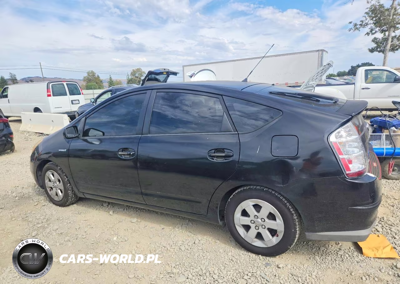 2008 Toyota Prius Base VIN:JTDKB20UX83361635 - 2