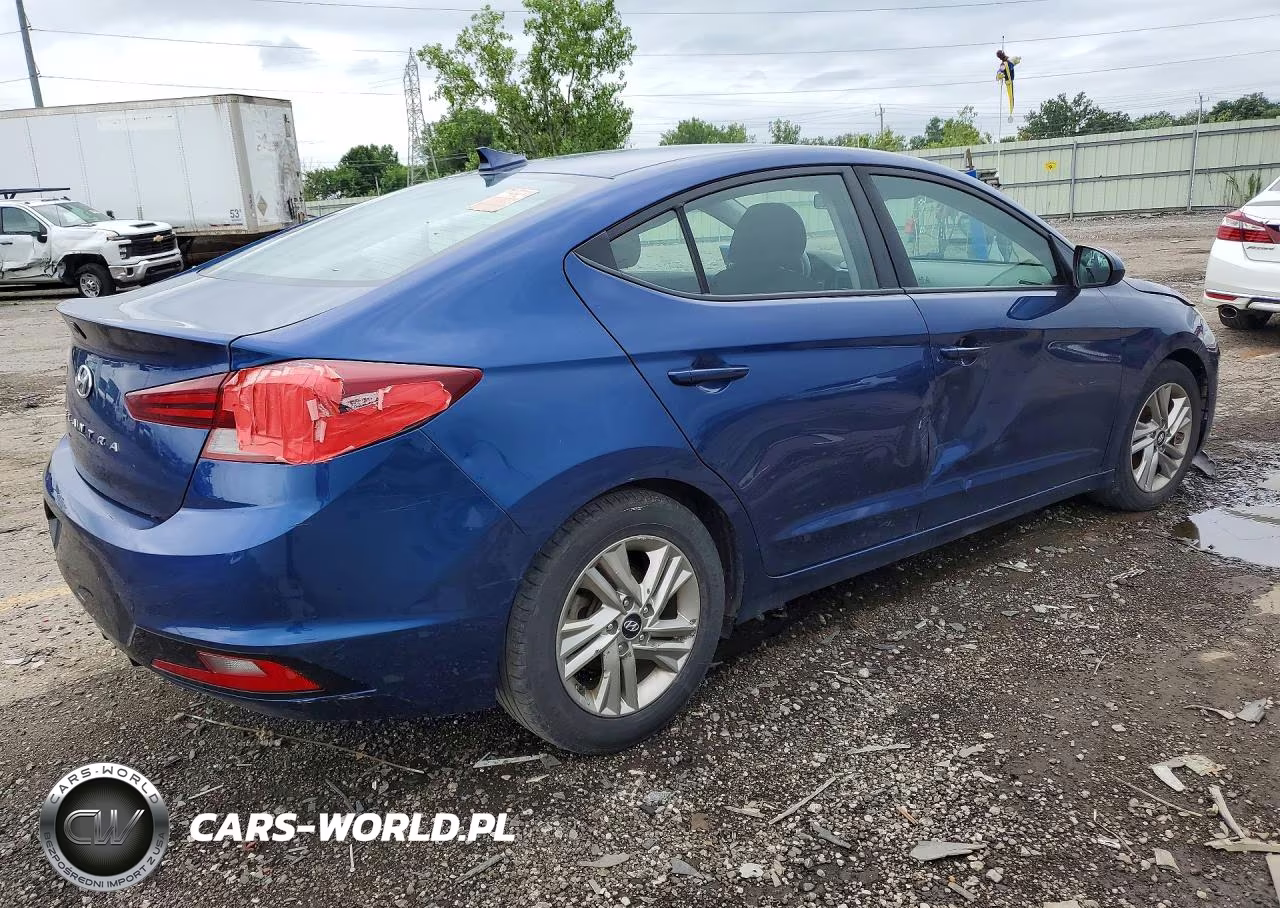2020 Hyundai Elantra Sel VIN:5NPD84LF8LH560700 - 3