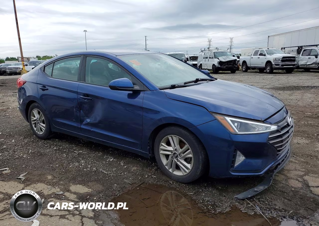 2020 Hyundai Elantra Sel VIN:5NPD84LF8LH560700 - 4