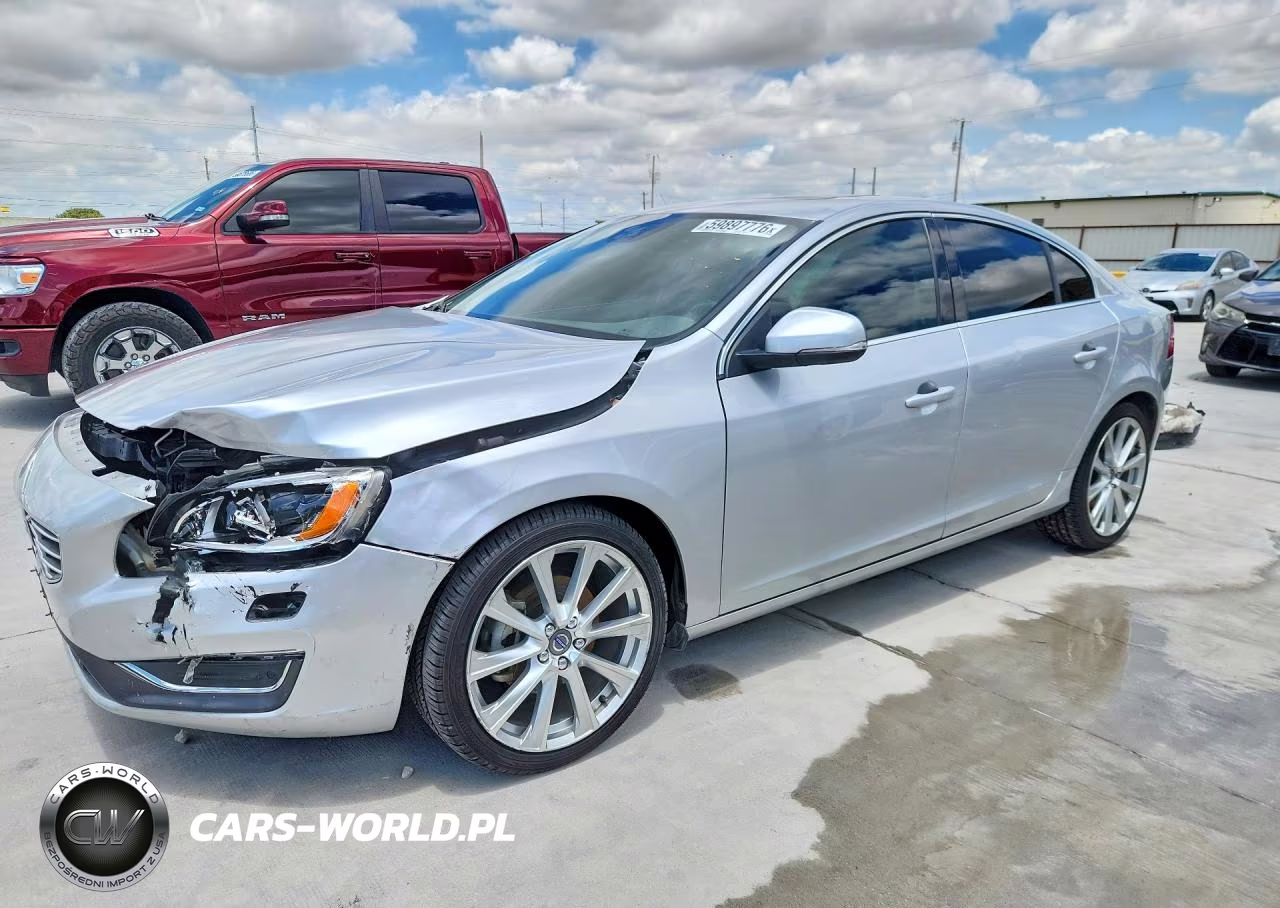 2017 Volvo S60 VIN:LYV402HM4HB126963 - 1