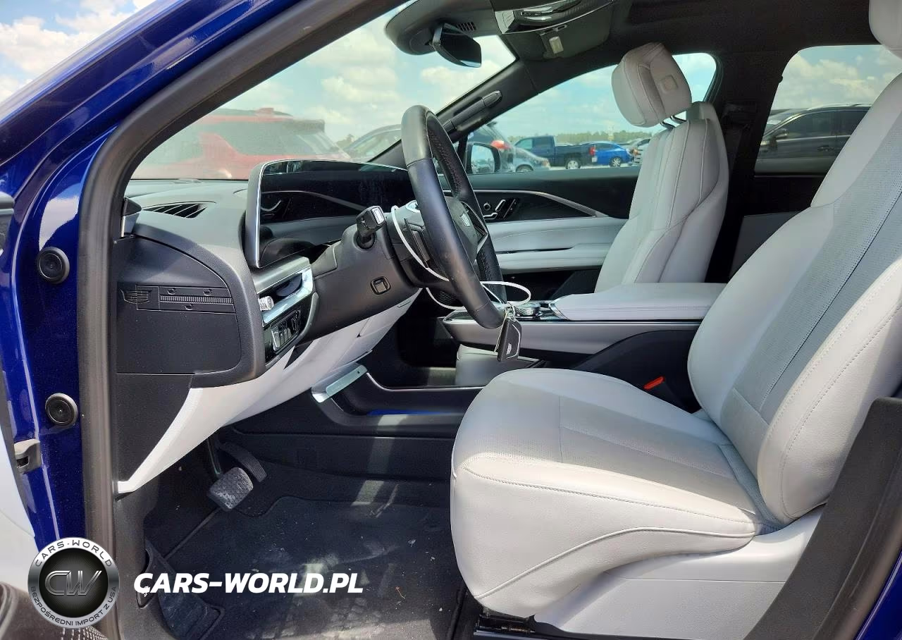2024 Cadillac Lyriq Luxury VIN:1GYKPPRK0RZ115525 - 7