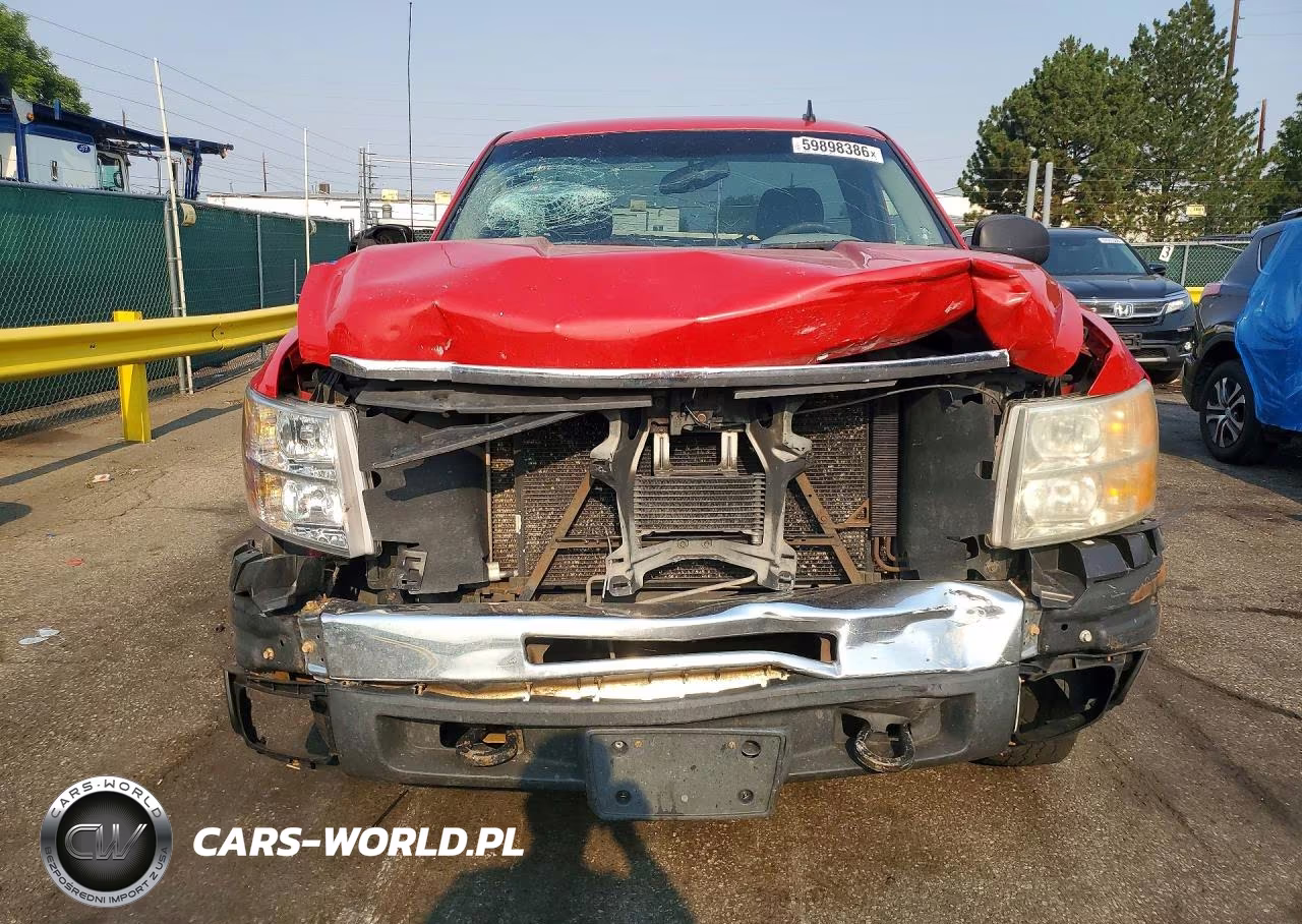 2007 Chevrolet Silverado C2500 Heavy Duty VIN:1GCHC24K17E588361 - 5