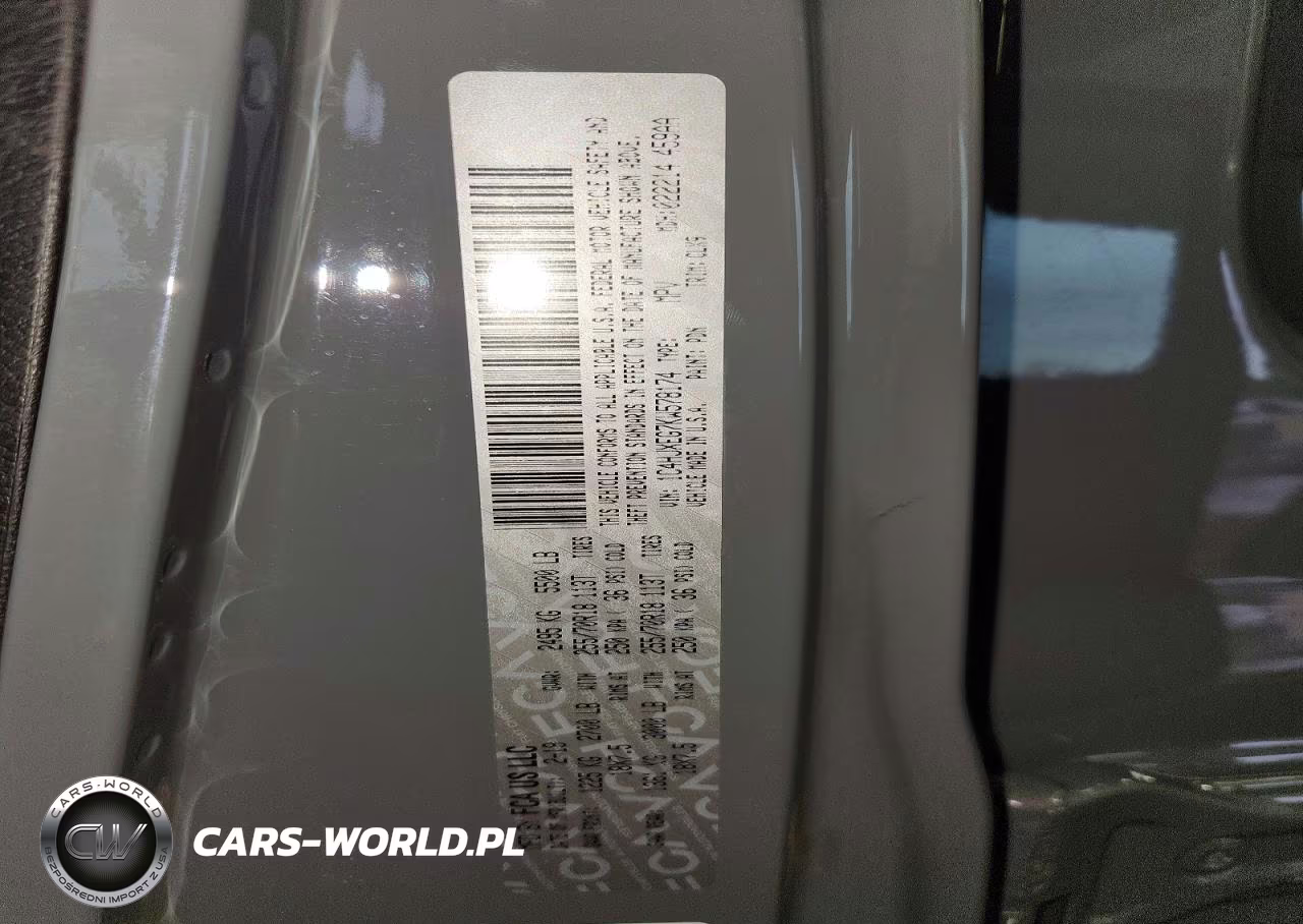 2019 Jeep Wrangler Unlimited Sahara VIN:1C4HJXEG7KW578174 - 13