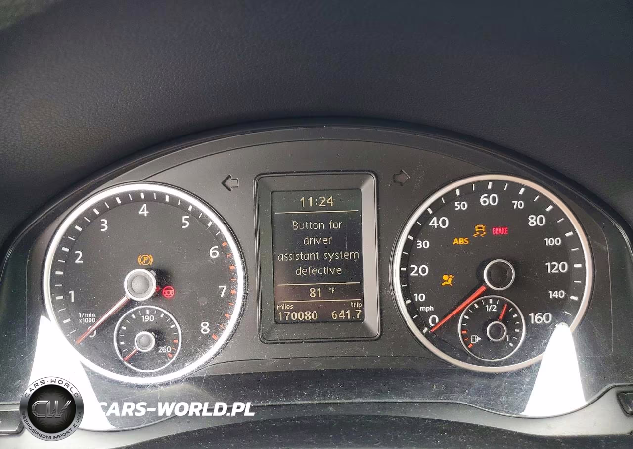2012 Volkswagen Tiguan S VIN:WVGAV7AX4CW548008 - 9