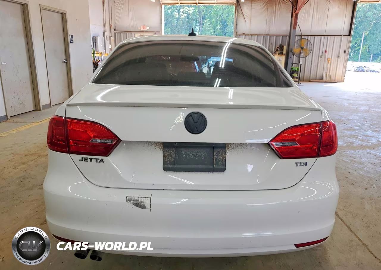 2011 VOLKSWAGEN JETTA 2.0L TDI VIN:3VWLL7AJ2BM110906 - 6