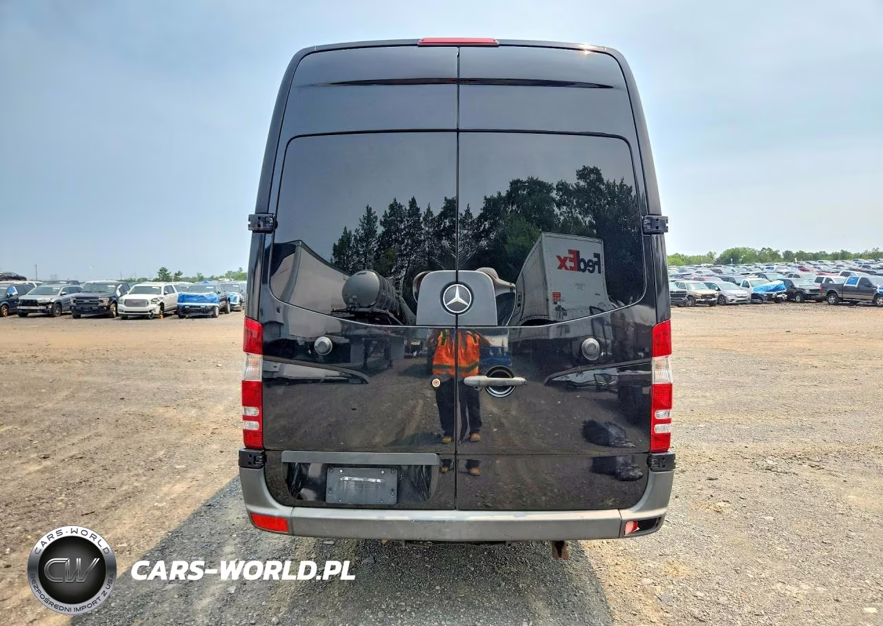 2017 Mercedes-Benz Sprinter 3500 VIN:WDAPF4CC1HP555779 - 6