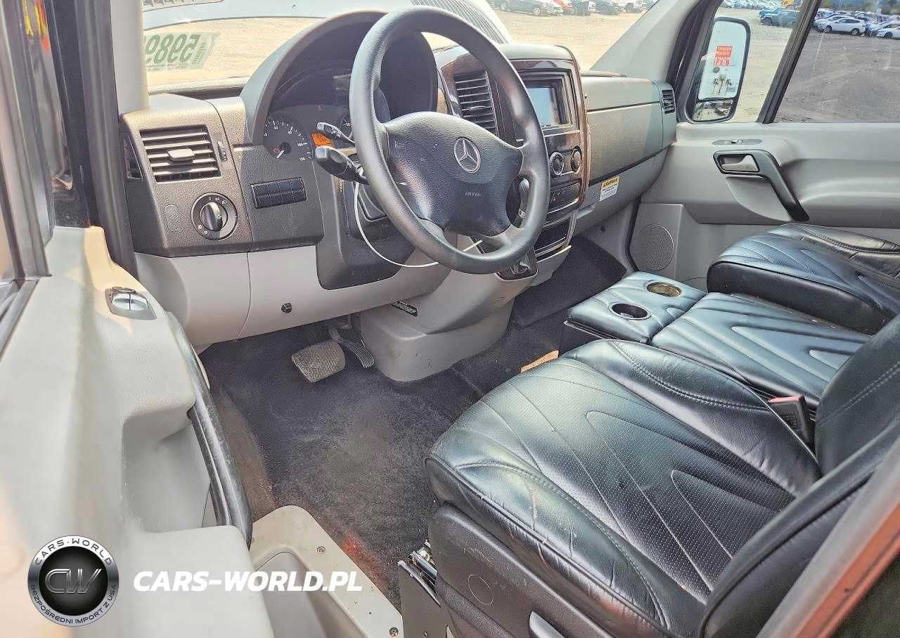 2017 Mercedes-Benz Sprinter 3500 VIN:WDAPF4CC1HP555779 - 8