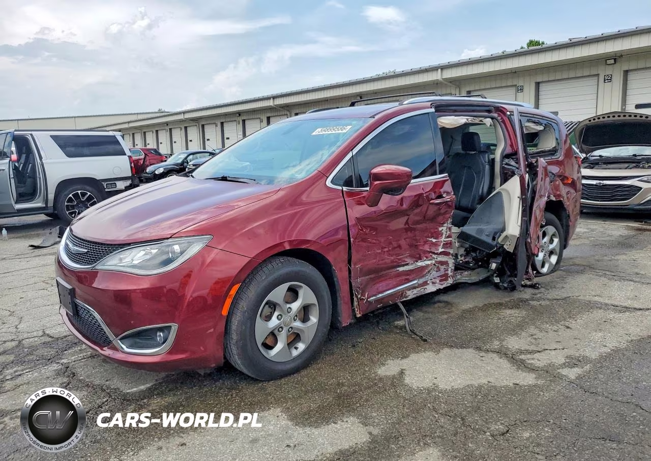 2017 Chrysler Pacifica Touring L Plus VIN:2C4RC1EG2HR614432 - 1