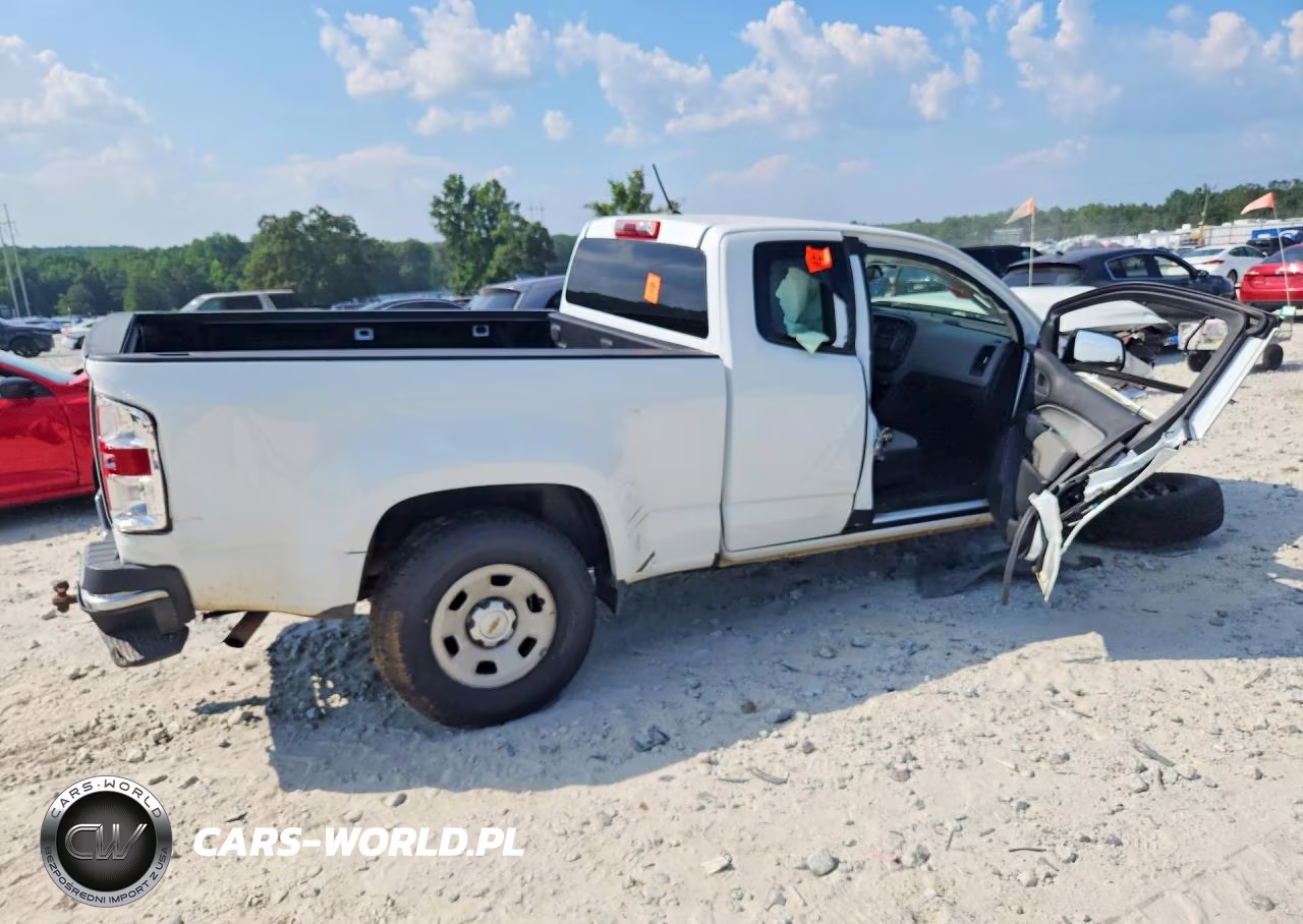 2017 Chevrolet Colorado VIN:1GCHSBEA5H1313612 - 3