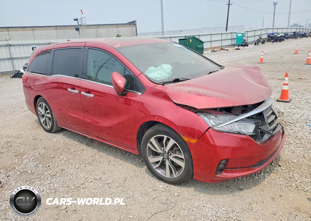 2023 Honda Odyssey Touring VIN:5FNRL6H8XPB013166 - 4