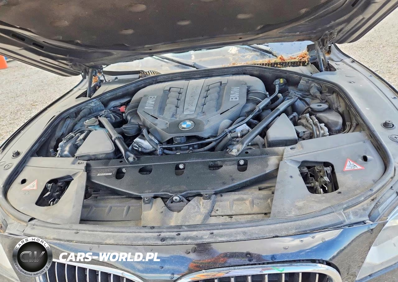 2013 BMW 750 Xi VIN:WBAYB6C57DC998107 - 11