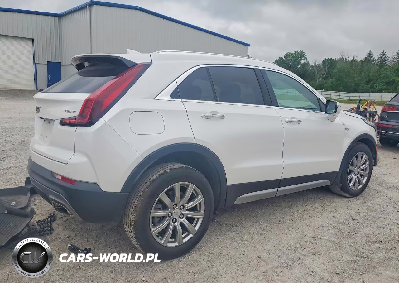 2023 Cadillac Xt4 Premium Luxury VIN:1GYFZCR42PF224699 - 3