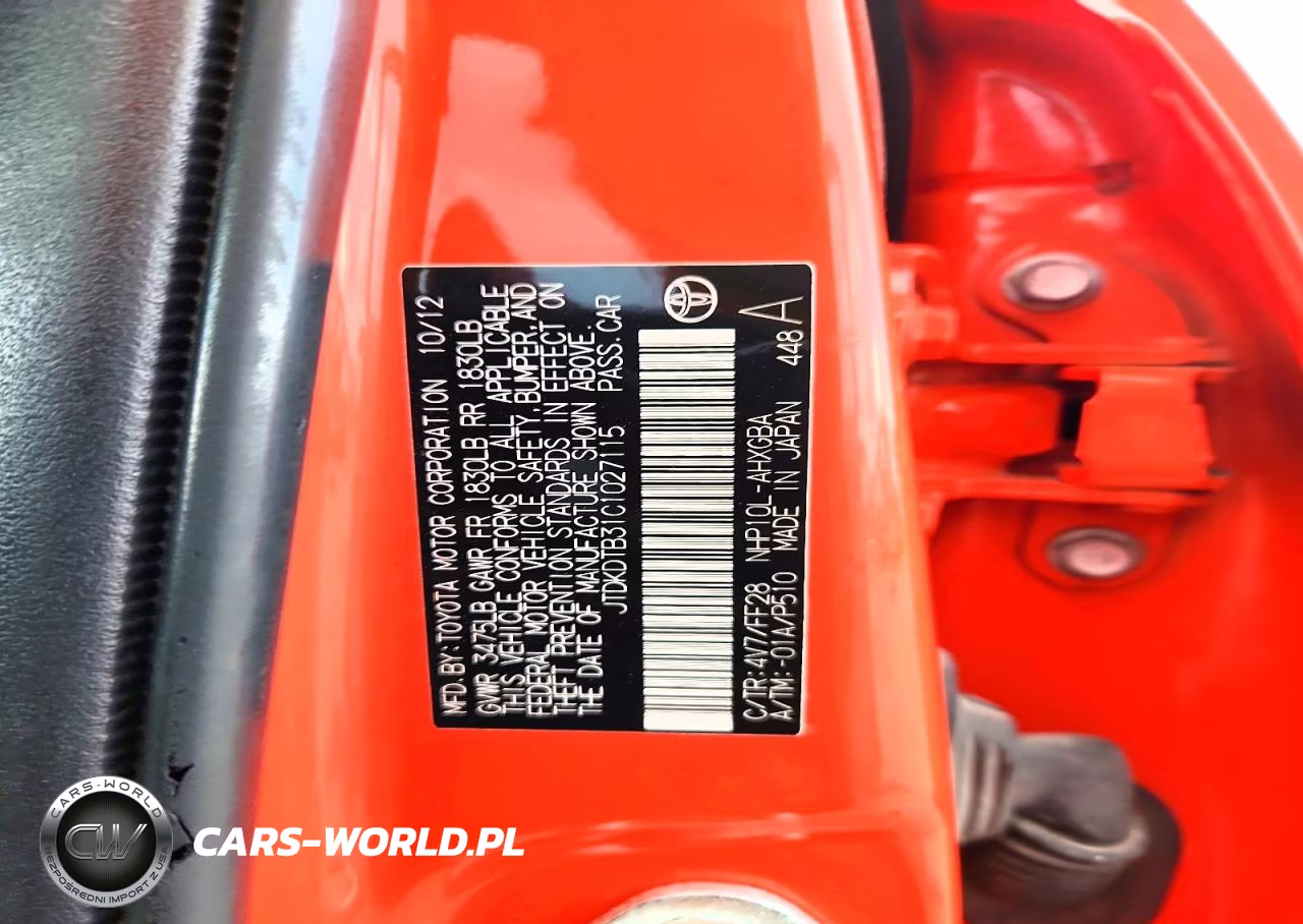 2012 Toyota Prius C Three VIN:JTDKDTB31C1027115 - 13