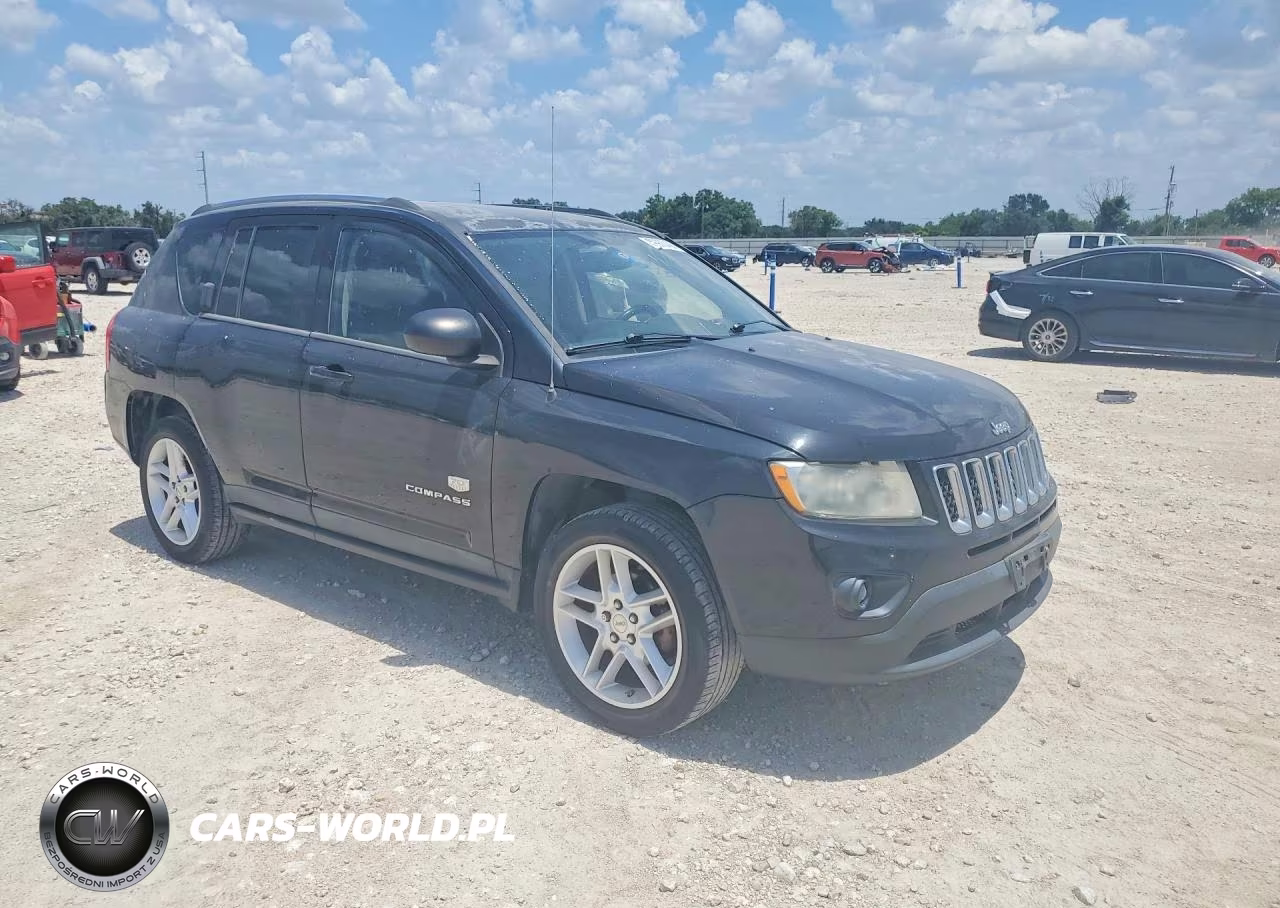 2011 Jeep Compass Limited VIN:1J4NF5FBXBD186811 - 4